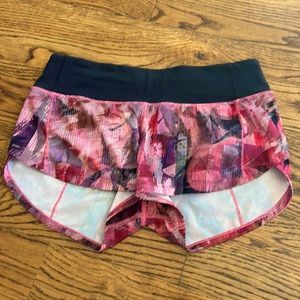 Lululemon speed up short multicolor size 2 with 2.5’ inseam.